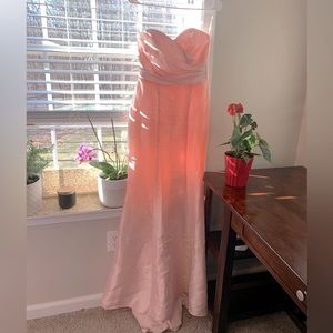 David’s Bridal Strapless Pleated Sweetheart Bridesmaid Gown Petal Pink 0